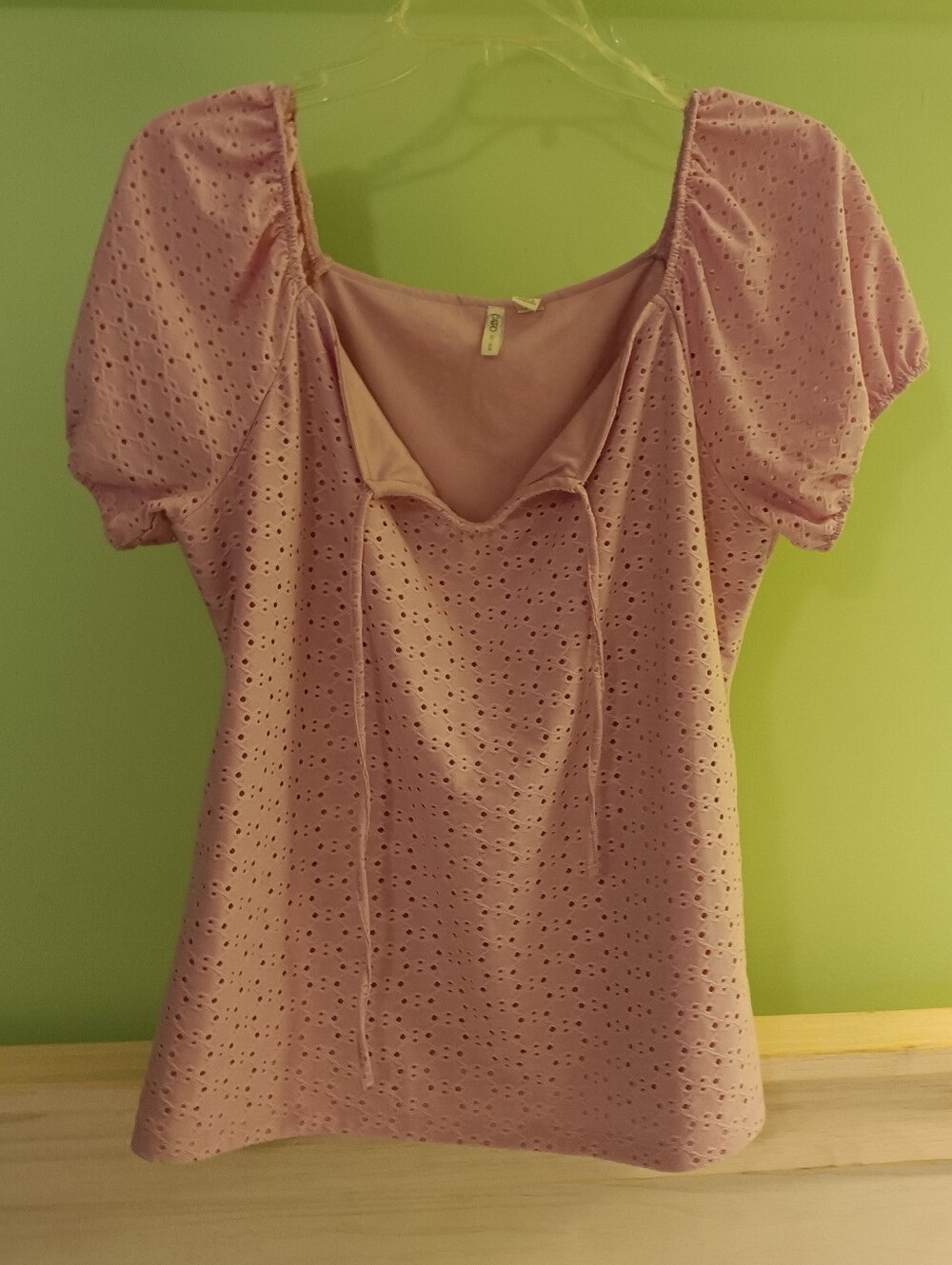 Cato Size L Light Pink Eyelet Puff-Sleeve Women’s Top
